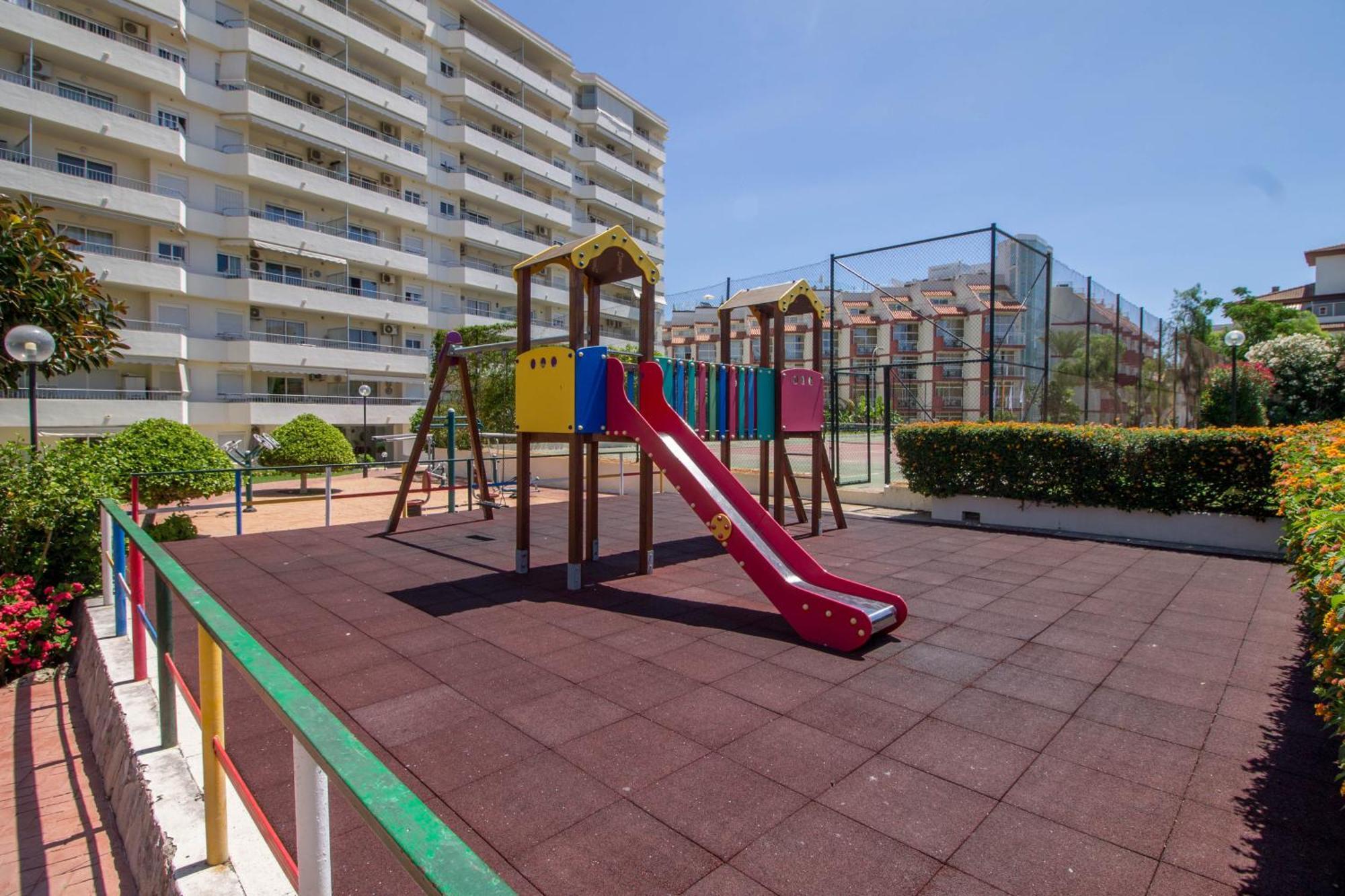 Carihuela Palace 417 By Ivi Real Estate Торремолінос Екстер'єр фото