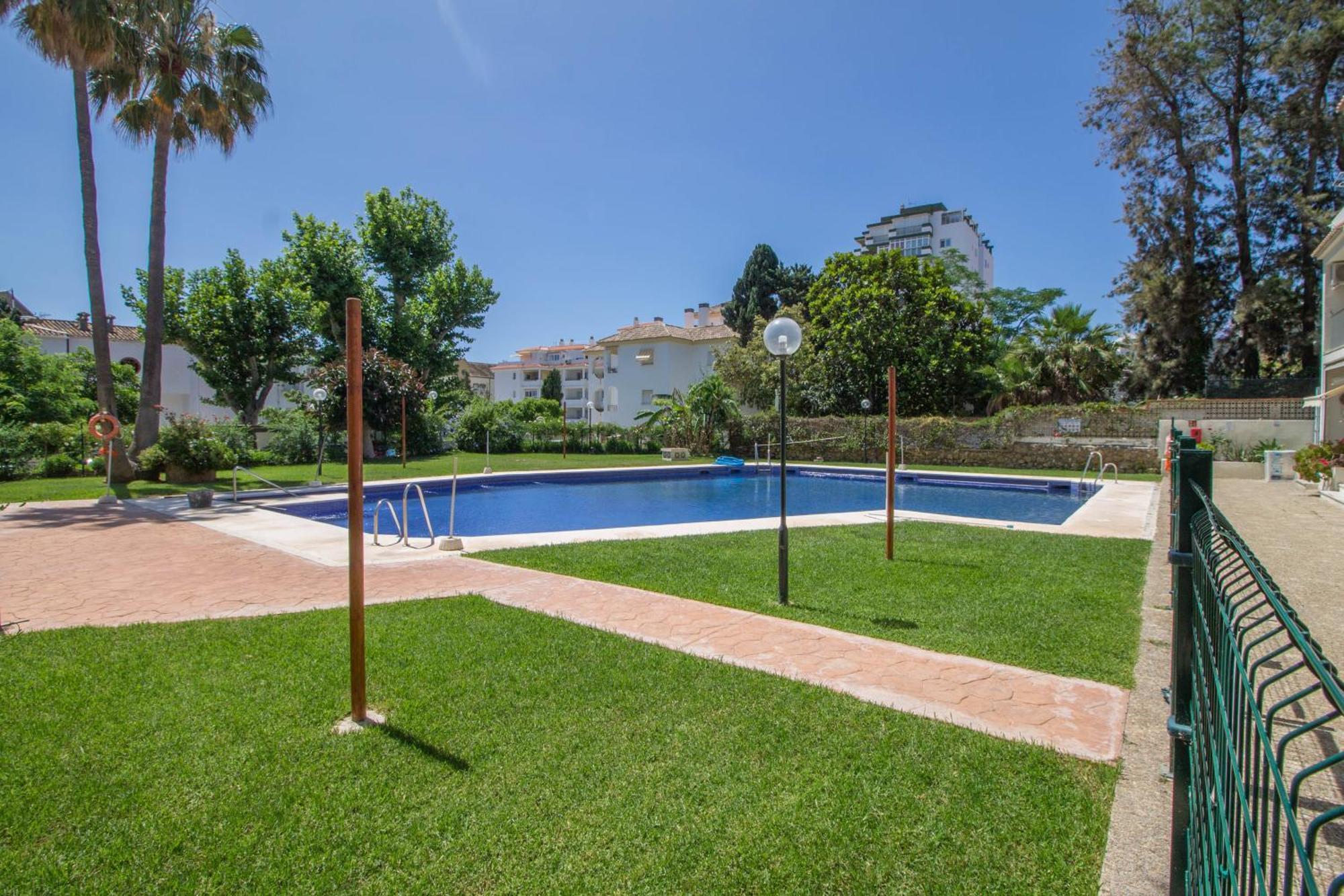 Carihuela Palace 417 By Ivi Real Estate Торремолінос Екстер'єр фото