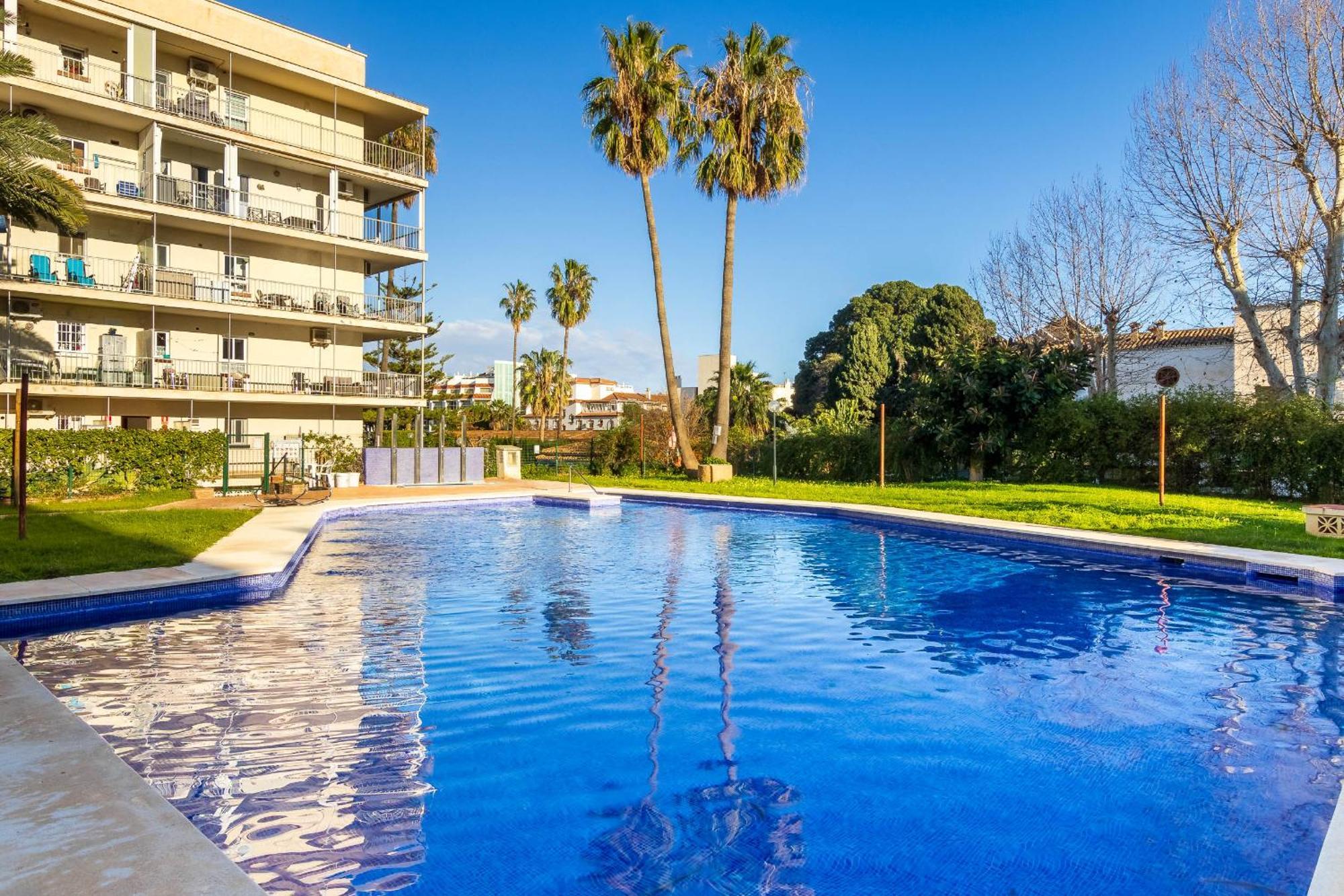 Carihuela Palace 417 By Ivi Real Estate Торремолінос Екстер'єр фото